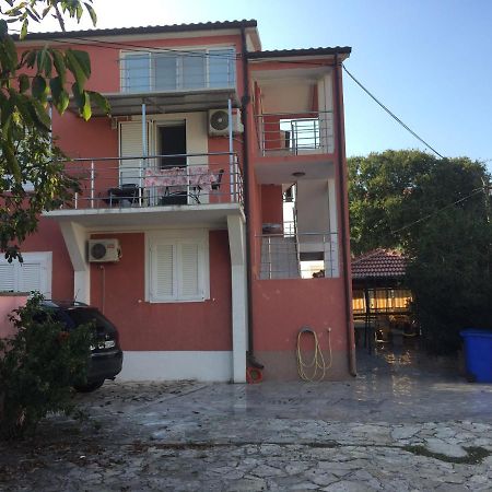 Adrian Apartments/ Jozo Martinovic Муртер Екстер'єр фото
