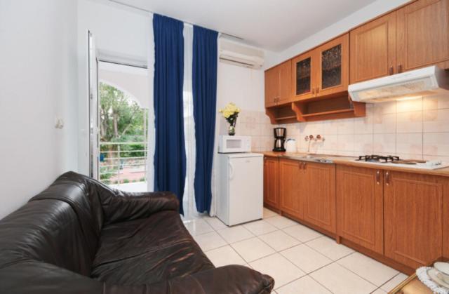 Adrian Apartments/ Jozo Martinovic Муртер Екстер'єр фото